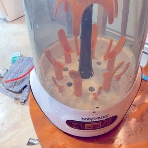 Baby breeza bottle and pacifier sterilizer